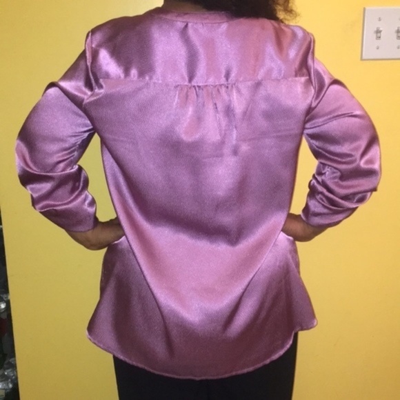 Women’s Dana Buchman Button Down Blouse - Picture 2 of 13